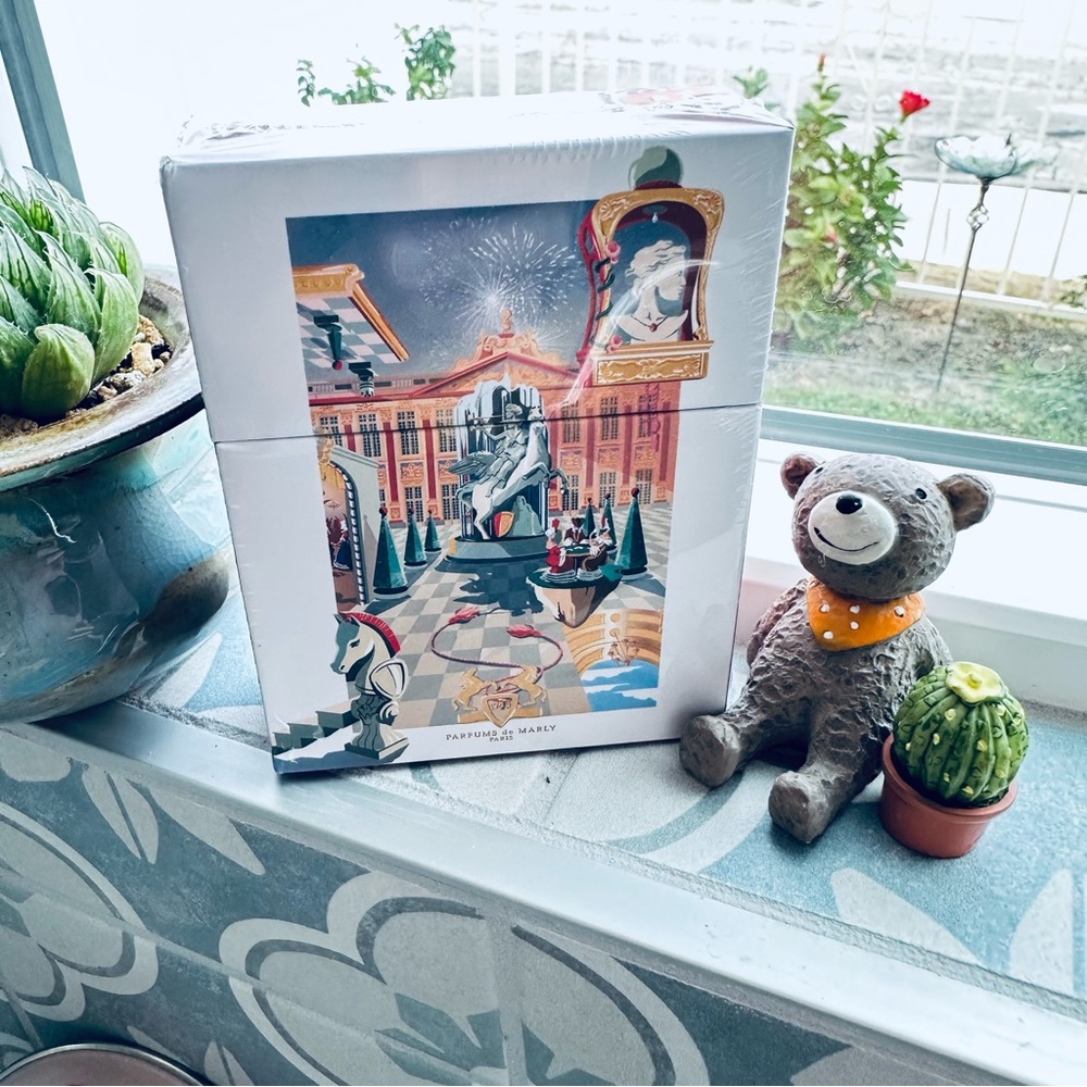 Parfums De Marly Festive Cards Game